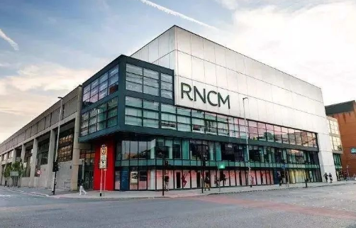 英國開設(shè)藝術(shù)指導(dǎo)的大學(xué)分享 英國開設(shè)藝術(shù)指導(dǎo)的大學(xué)分享