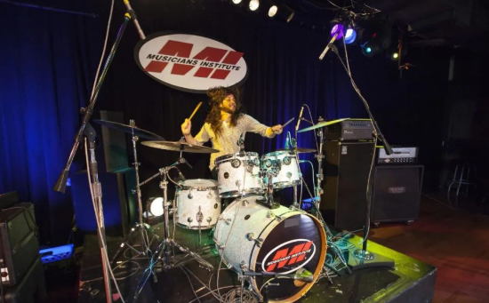 美國MI現代音樂學院學費多少？