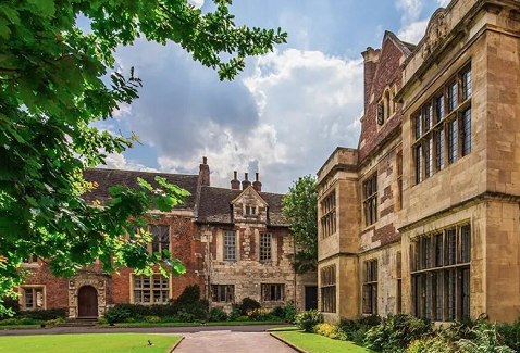 英國開設(shè)藝術(shù)指導(dǎo)的大學(xué)分享 英國開設(shè)藝術(shù)指導(dǎo)的大學(xué)分享