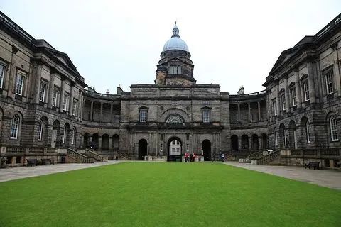 音樂管理專業在學什么