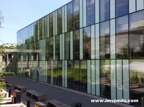 英國流行架子鼓專業有哪些學校