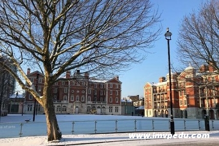 倫敦藝術(shù)學(xué)院學(xué)費(fèi)多少錢？