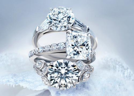 美國奢侈品管理專業本科學什么？