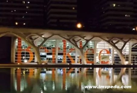 美國洛杉磯音樂學院和伯克利那個好？