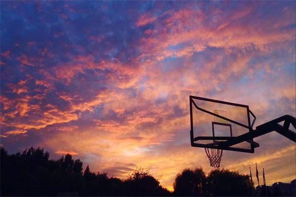 2023年在英國讀書時如何申請獎學金