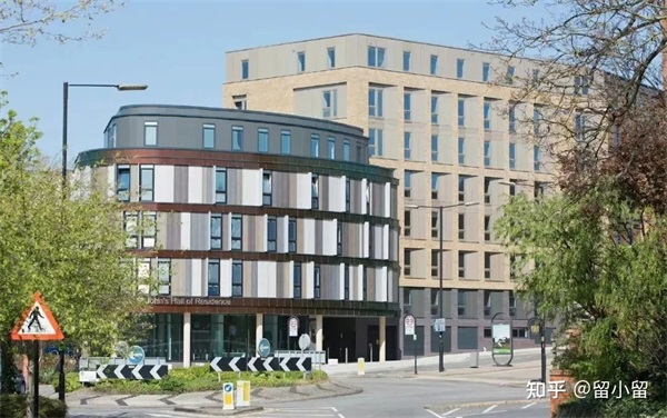 【在職研究生】不想出國，在職可以讀英國教育學碩士嗎學費大概多少