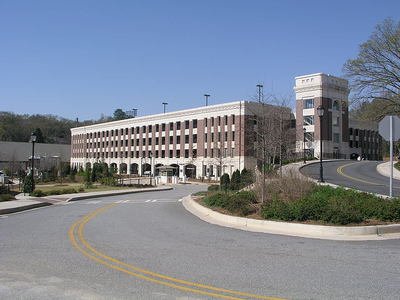 喬治亞大學藝術管理專業本科課程有哪些？