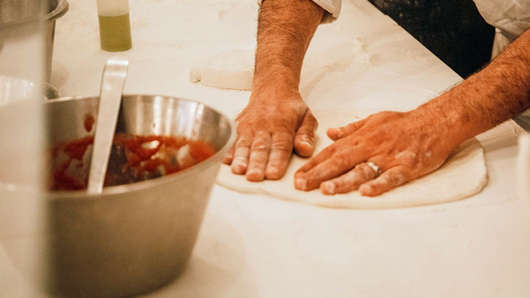 意大利披薩好吃嗎如何制作？詳解正宗意大利披薩制作步驟！