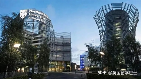【在職研究生】英國(guó)一年制碩士能在國(guó)內(nèi)上網(wǎng)課嗎2023年春季有哪些大學(xué)和專業(yè)可申請(qǐng)