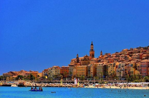 走進法國城市尼斯，一個讓人流連忘返的城市